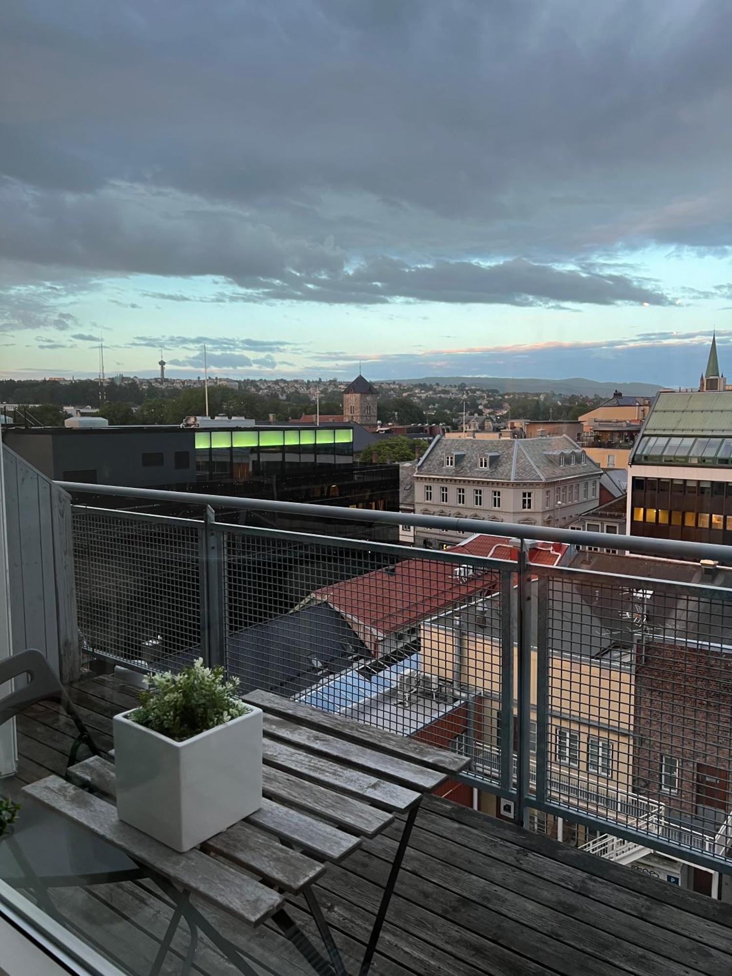 Penthouse In Trondheim City Centre Lägenhet Exteriör bild